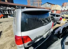 Дверь 5я TOYOTA LAND CRUISER 2008 6700560D51 VDJ200L 1VDFTV, задняя