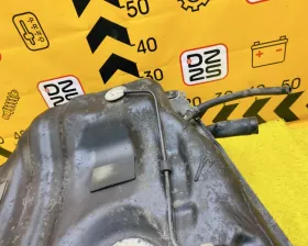 Топливный бак Toyota
