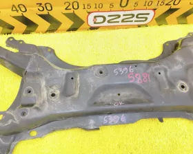 Балка под двс Toyota