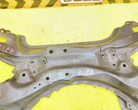 Балка под двс Toyota
