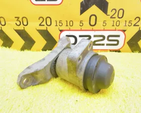 Подушка двигателя Mazda