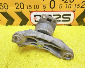 Подушка двигателя Mazda