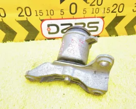 Подушка двигателя Mazda