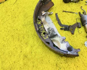 Механизм стояночного тормоза Toyota