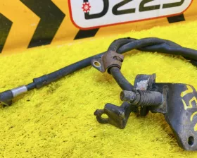 Тросик ручника Toyota