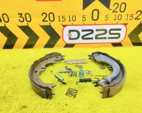 Механизм стояночного тормоза Toyota