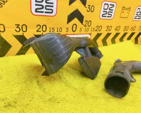 Воздухозаборник TOYOTA