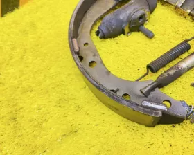 Механизм стояночного тормоза Toyota