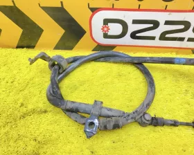 Тросик ручника Toyota
