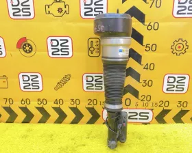 Стойка Mercedes-Benz