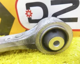 Рычаг Mercedes-Benz