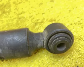 Стойка Mercedes-Benz