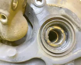 Ступица Mitsubishi