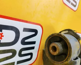 Задняя балка Toyota