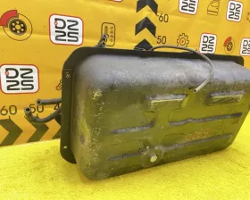 Топливный бак Mitsubishi