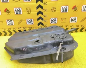 Топливный бак Toyota