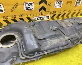 Бензобак TOYOTA