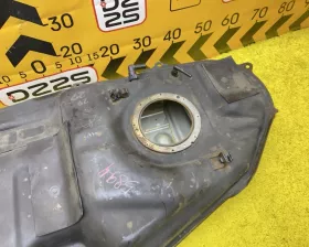 Бензобак TOYOTA
