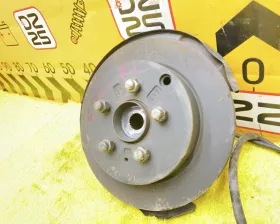 Ступица Mazda