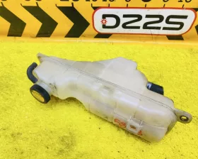 Бачок расширительный Toyota
