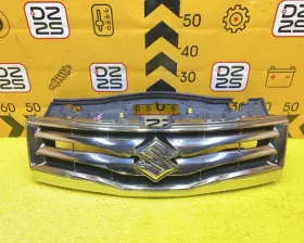 Решетка радиатора SUZUKI