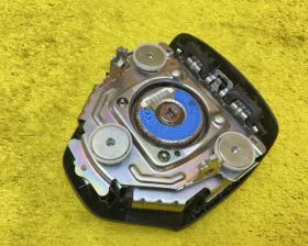 Подушка безопасности водителя Honda