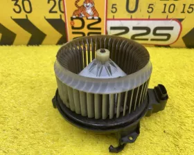 Мотор печки Toyota