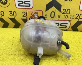Бачок расширительный Toyota