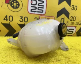 Бачок расширительный Toyota