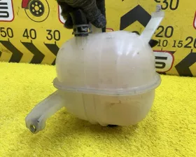 Бачок расширительный Toyota