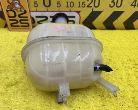 Бачок расширительный Toyota