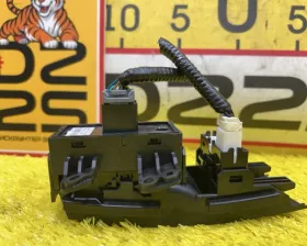 Кнопка ручника Honda