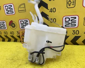 Бачок стеклоомывателя Suzuki
