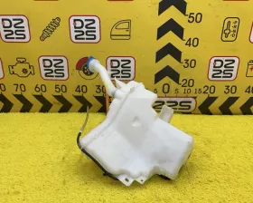 Бачок стеклоомывателя Suzuki