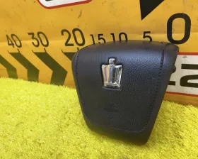 Подушка безопасности водителя Toyota