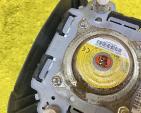 Подушка безопасности водителя Toyota