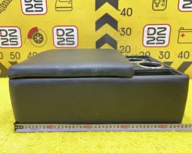 Бардачок между сиденьями TOYOTA