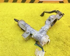 Замок зажигания Toyota