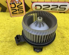 Мотор печки Toyota