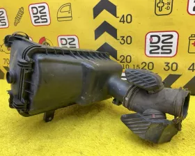 Корпус воздушного фильтра Toyota