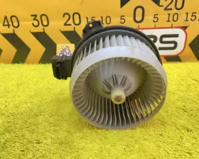 Мотор печки Toyota