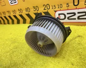 Мотор печки Toyota