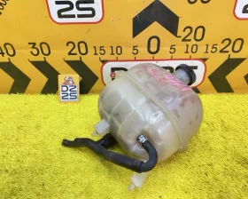 Бачок расширительный Toyota