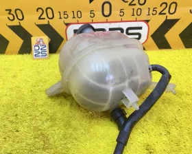 Бачок расширительный Toyota