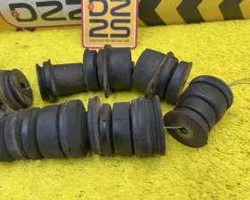 Подушка кузова Toyota