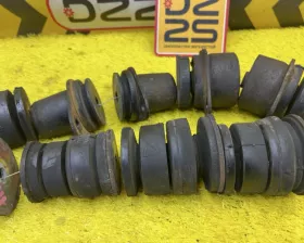 Подушка кузова Toyota