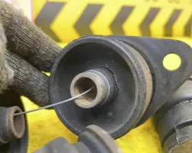 Подушка кузова Toyota