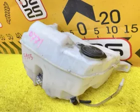 Бачок стеклоомывателя Toyota
