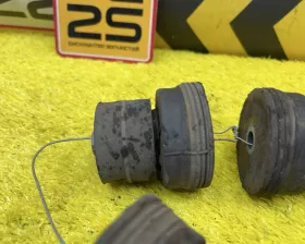 Подушка кузова Mitsubishi