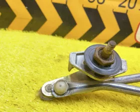 Механизм стеклоочистителя Toyota